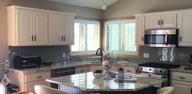 New Brunswick kitchen with shutters and appliances
